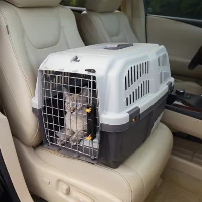 Midwest® Skudo Plastic Cat Travel Carrier W/ Fold-Down Carry Handle & Litter Box - Image 3