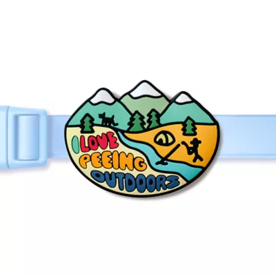 Jiby Peeing Outdoors Dog Charm - Image 1
