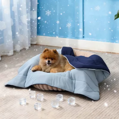 GOOPAWS Reversible Cooling Dog Mat, Self-Cooling Pet Blanket for Dogs, Indoor & Outdoor Use, Blue - Image 2