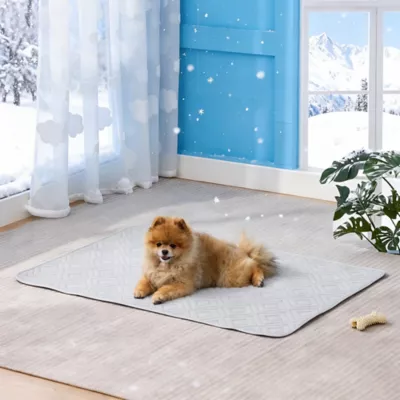 GOOPAWS Waterproof Cooling Dog Mat, Self-Cooling Pet Blanket for Dogs, Non-Slip Design, Light Grey - Image 2