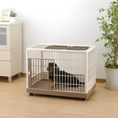 Richell Training Kennel For Dogs & Cats, Model PK-830 W/ Locking Sytsem & 2 Storage Trays - Image 3