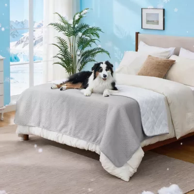 GOOPAWS Dual Cooling Dog Blanket, Cooling Pet Blanket for Dogs, 80 Inch - Image 2