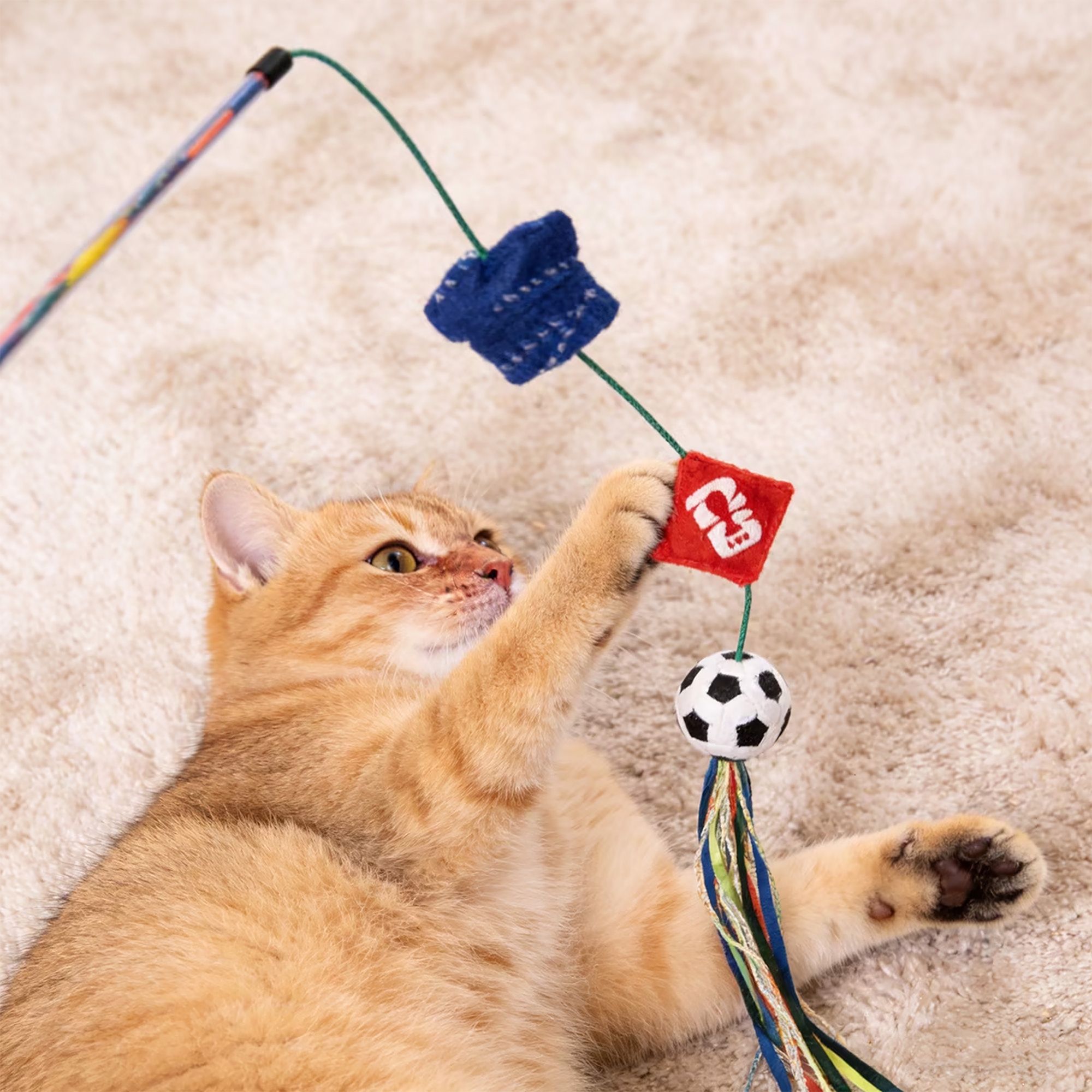 FIFA World Cup 2026 Soccer Cat Wand Toy - thumbnail 7