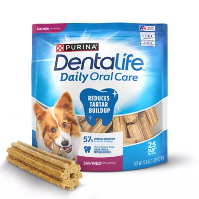 Purina DentaLife Adult Dog Small/Medium Dental Dog Treat - Image 1