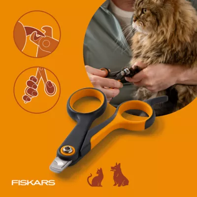 Fiskars Small Nail Clipper For Pets W/ Semi-Circular Blade Design, Suitable for Small Dogs & Cats - Image 8