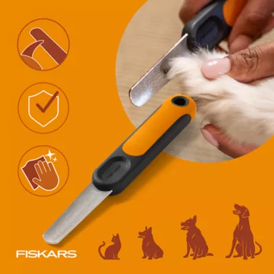 Fiskars Wide-Tooth Steel Comb For Pets, Suitable For Straight, Curly or Double Coat Fur - Image 9