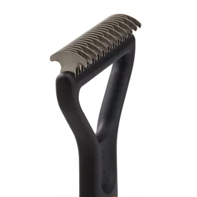Fiskars Dematting Rake For Cats & Dogs W/ SoftGrip Handle For Gentle Grooming & Deshedding - Image 3