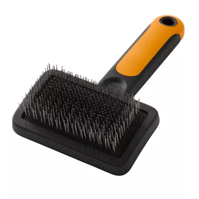 Fiskars Slicker Wire Brush W/ Non-Slip SoftGrip Handle, Curved Head & Rounded Bristles - Image 2