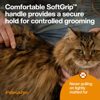 Fiskars Slicker Wire Brush W/ Non-Slip SoftGrip Handle, Curved Head & Rounded Bristles - Image 6