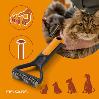Fiskars Slicker Wire Brush W/ Non-Slip SoftGrip Handle, Curved Head & Rounded Bristles - Image 8