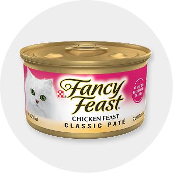 A can of Fancy Feast wet cat food