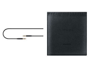 Carrying Pouch & Cable