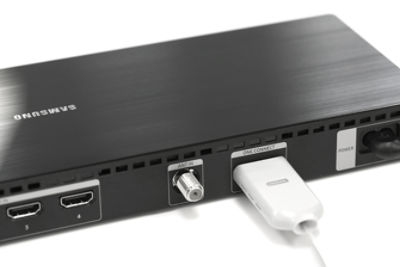 connect cable 3m one Connect One The the Connect Frame Box to TV