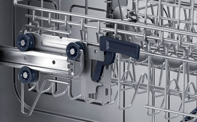 Adjusting the Height of the Upper Rack on Your Dishwasher (DW80K7050 ...