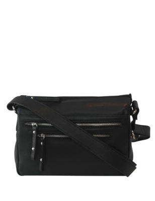 UPC 707725870351 product image for Great American Leatherworks Catania Zipper Shoulder Bag - Black - Great American | upcitemdb.com