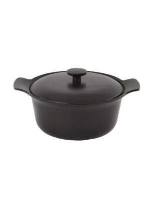 berghoff ron cast iron 4.4 qt.covered stockpo