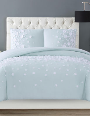 https://s7d2.scene7.com/is/image/SpecialtyRetailers/HG-615535-CF-550218-B?$zm$