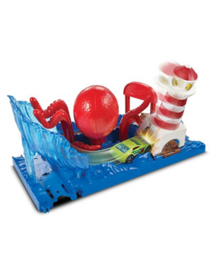 UPC 887961599404 product image for Hot Wheels City Octopus Pier Attack Play Set - Red - Hot Wheels | upcitemdb.com