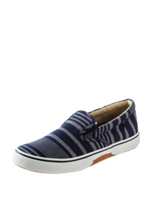sperry find a store