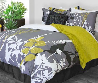 A green bed topper
