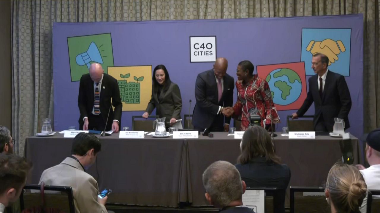 Mayors from Around the World Gather in New York for Climate Week Discussions