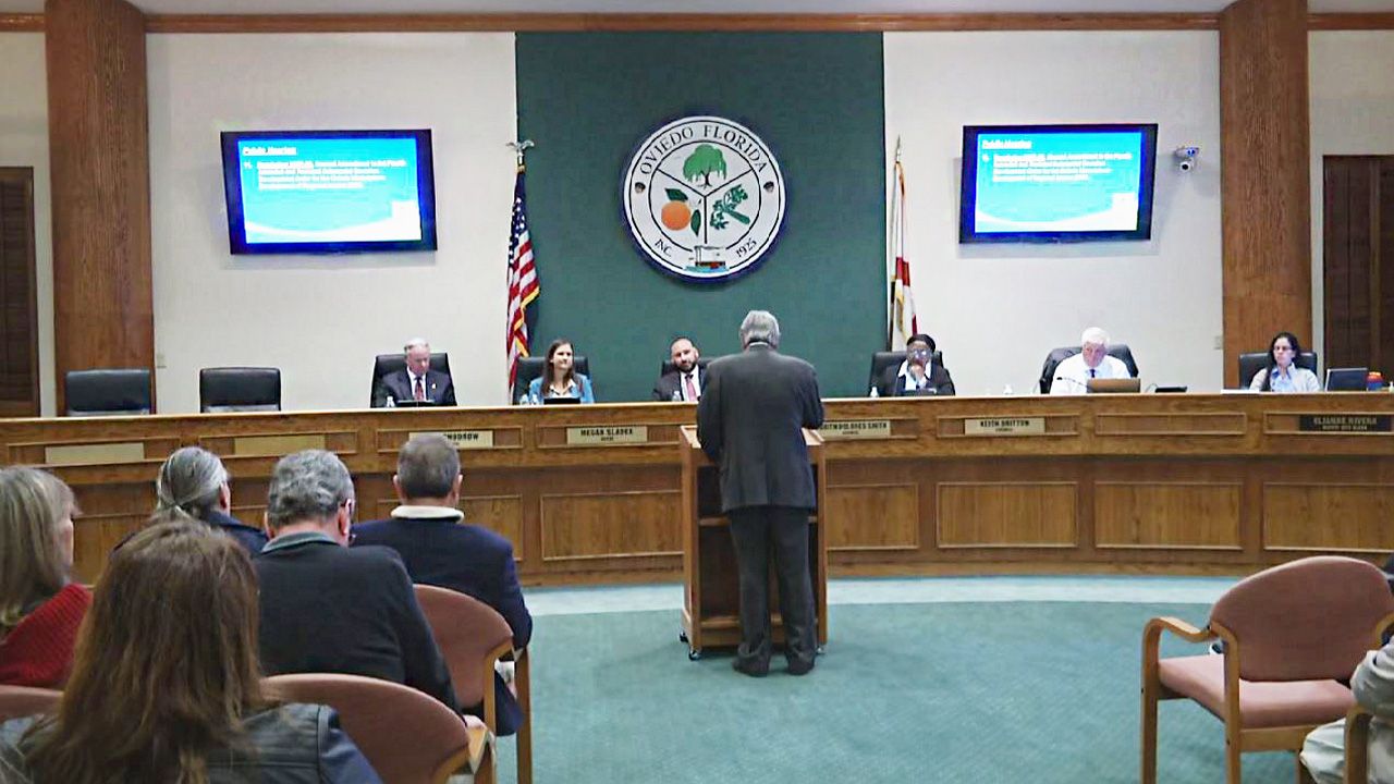 Oviedo City Council Votes To Demolish Macy S Building