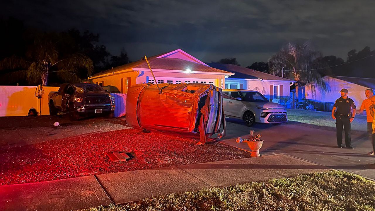 Traffic Inbox Curve causing dangerous conditions in Deltona