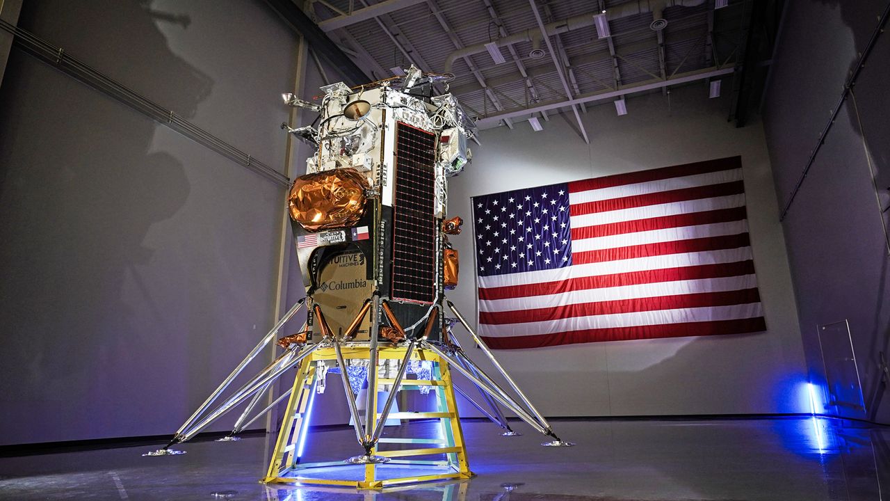 The IM-1 Nova C lunar lander is 14 feet (4.3 meters) tall and weighs 1,488 pounds (675 kilograms). If successful, it could be the first commercial lunar lander to land on the moon. (Intuitive Machines)