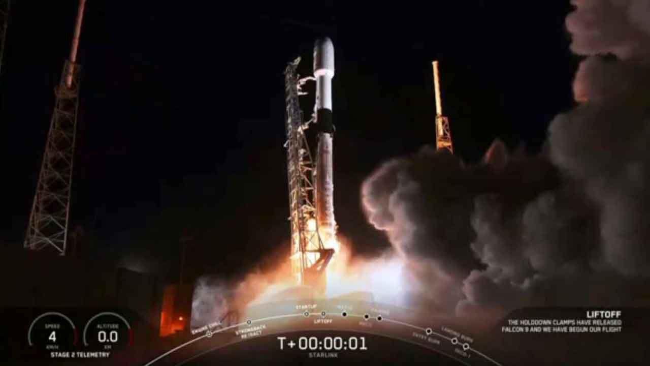 Spacex Rocket Launches From Cape With Starlink Satellites