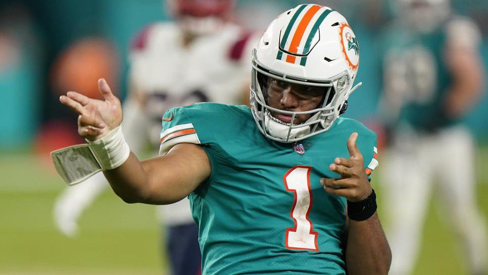 Miami Dolphins top New England Patriots in season finale