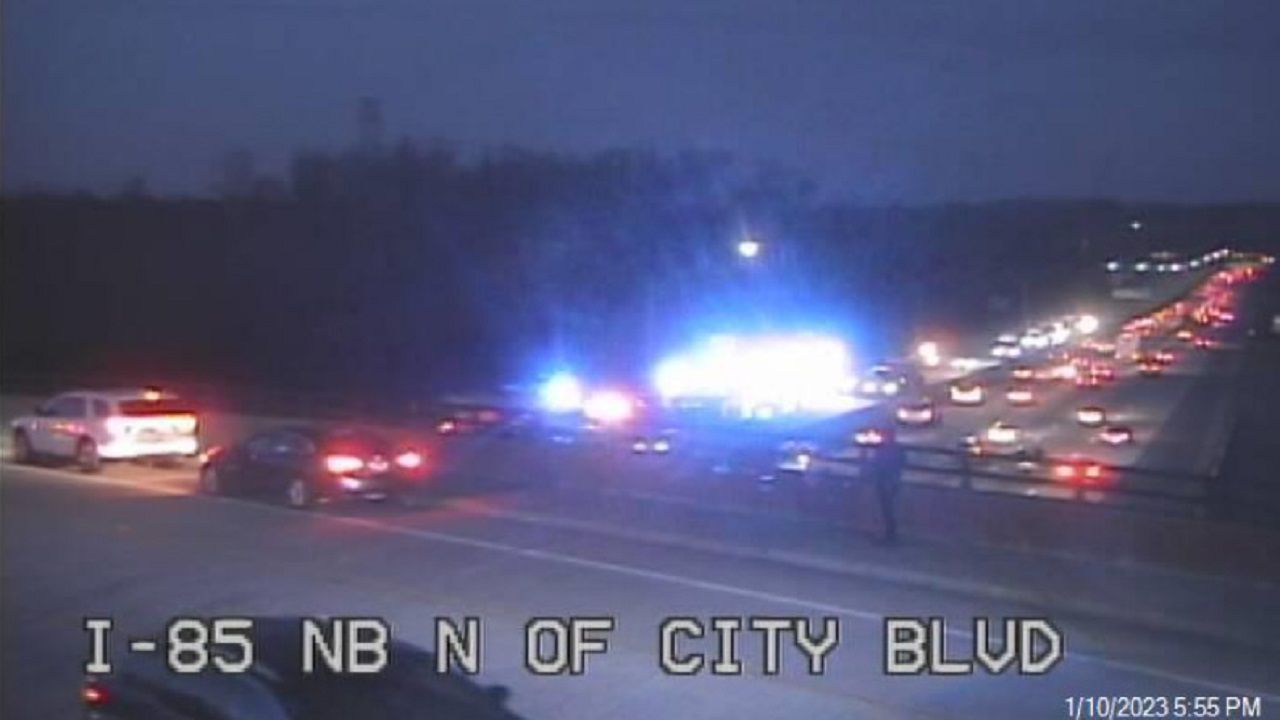 Fatal accident closes I85 in Charlotte for hours