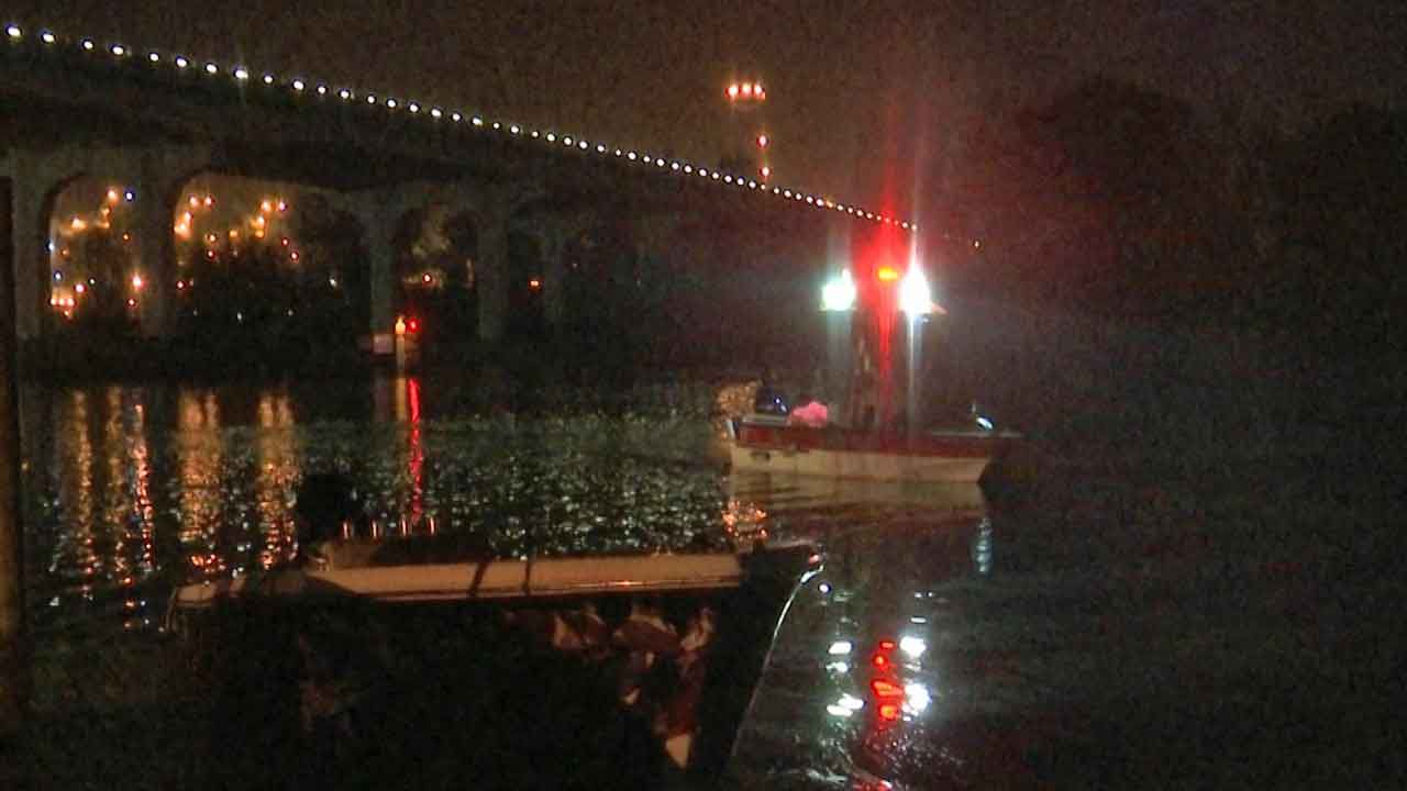 Seminole County Fire Rescue on the scene of a water rescue in the St. Johns River just west of I-4 and Lake Monroe, Sunday, January 12, 2020. (Matt Fernandez/Spectrum News 13)