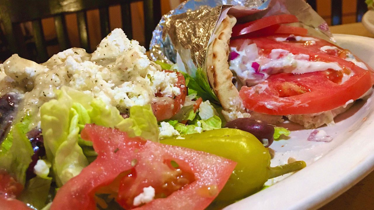 Chef's Kitchen Argos Diner's Traditional and Veggie Gyros