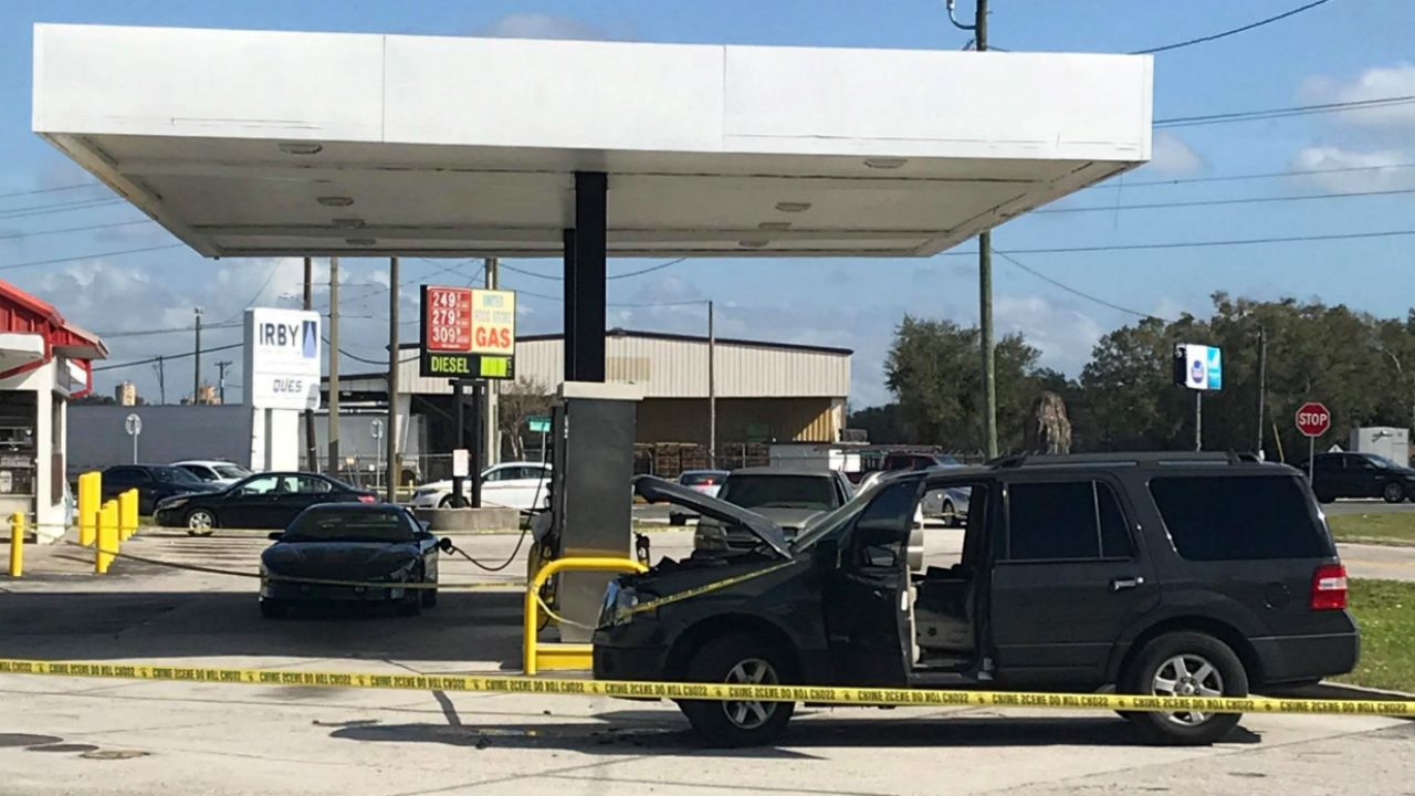 Authorities Locate, Shoot Suspected Carjackers Who Ran