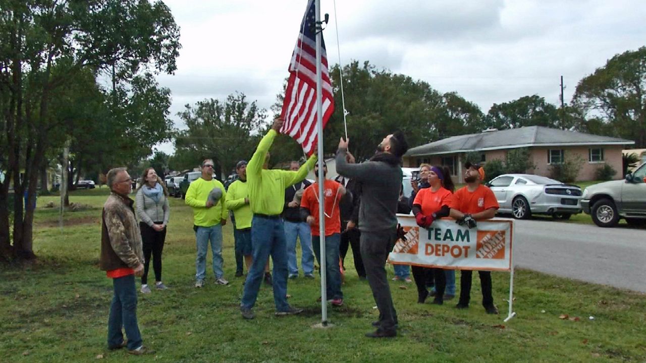 The Osceola Council on Aging, Home Depot, and the St. Cloud Police Department came together to make some improvements in Helen Crawford’s home. (Stephanie Bechara/Spectrum News 13)