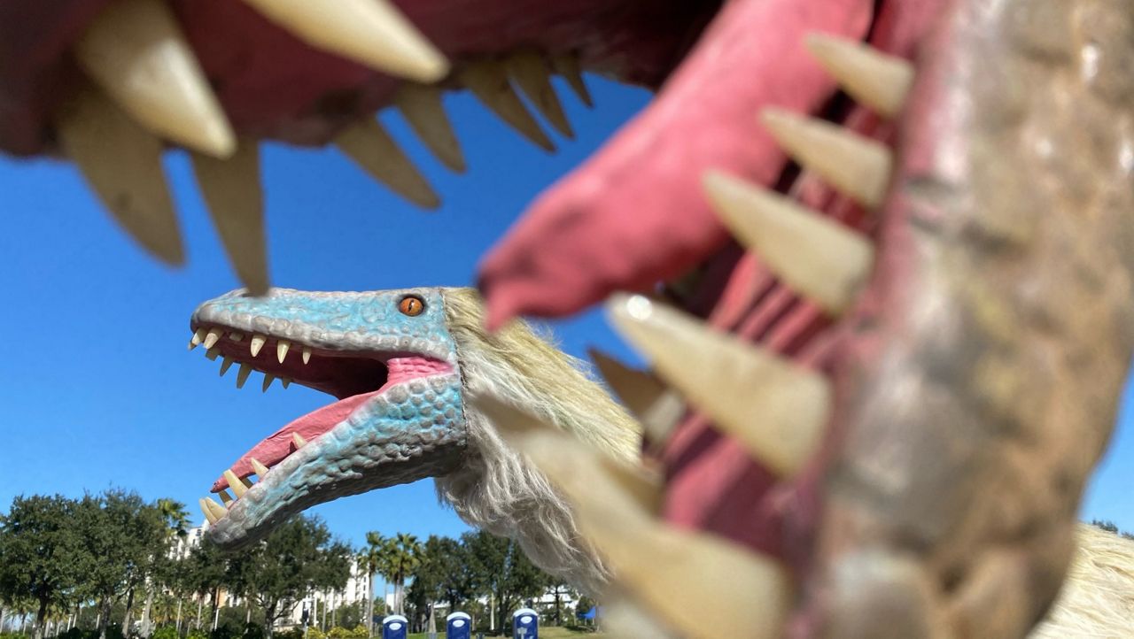 5 Things to Know About Jurassic Quest DriveThru Experience