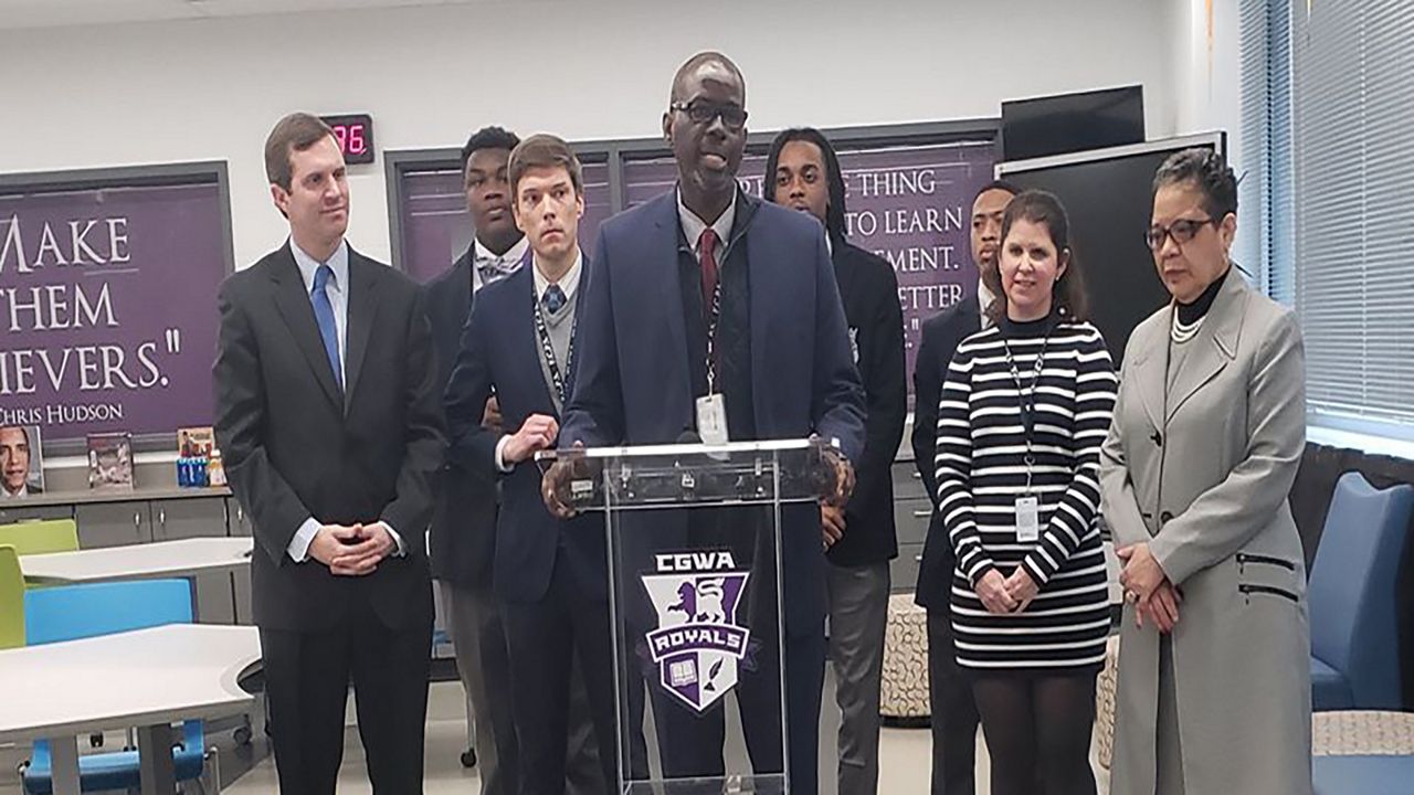 Emmanuel Caulk, Fayette County Public Schools Superintendent, Dies at Age 49