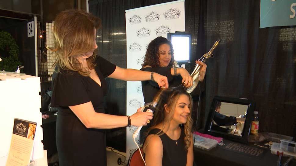 Melbourne Hair Salon Has Free Haircuts to Furloughed Workers