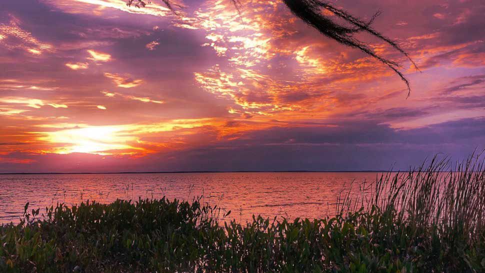 Sent from the Spectrum News 13 app: Sunset over Lake Apopka, Sunday, January 20, 2019. (Courtesy of Sherry Straus, viewer)