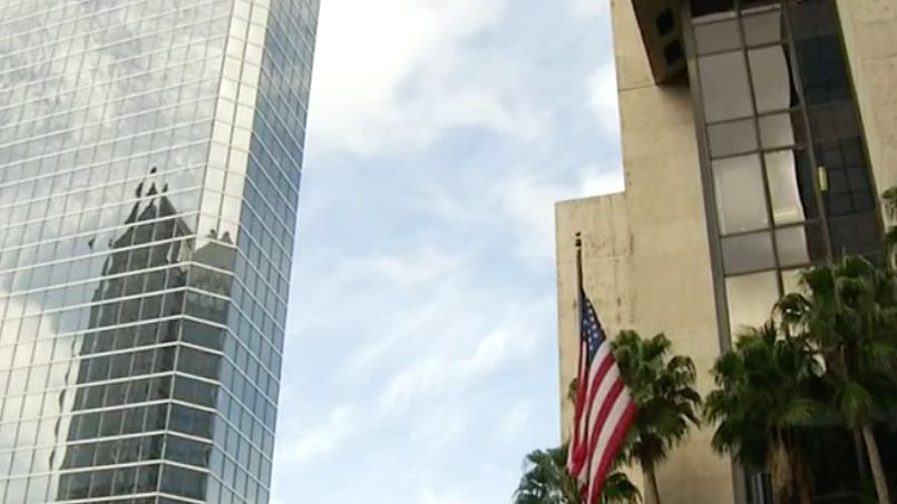 The Tampa City Council appeared poised last November to pass the resolution committing to a 100 percent clean energy portfolio in less than a decade.