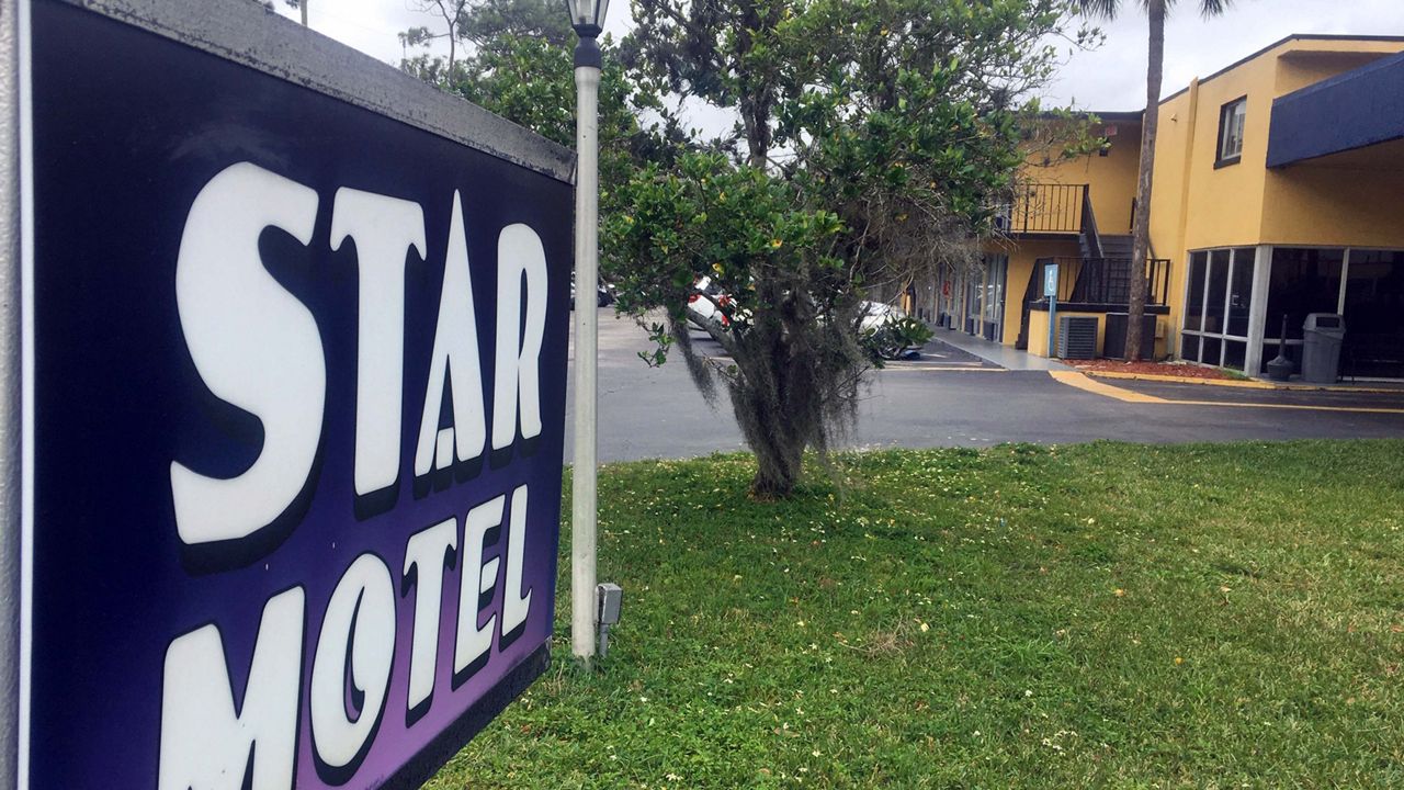 Osceola County deputies are investigating a homicide at Star Motel in Kissimmee. (Vincent Early Jr./Spectrum News 13)