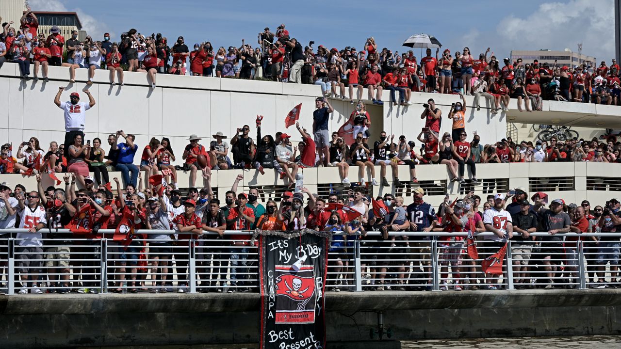 Buccaneers celebrate Super Bowl LV championship with boat parade