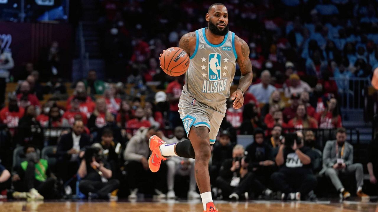 LeBron James hits game-winner in an NBA All-Star game for the ages