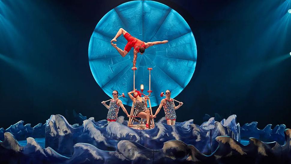 Cirque du Soleil - Disney Downtown - Picture of La Nouba - Cirque du Soleil, Orlando - Tripadvisor