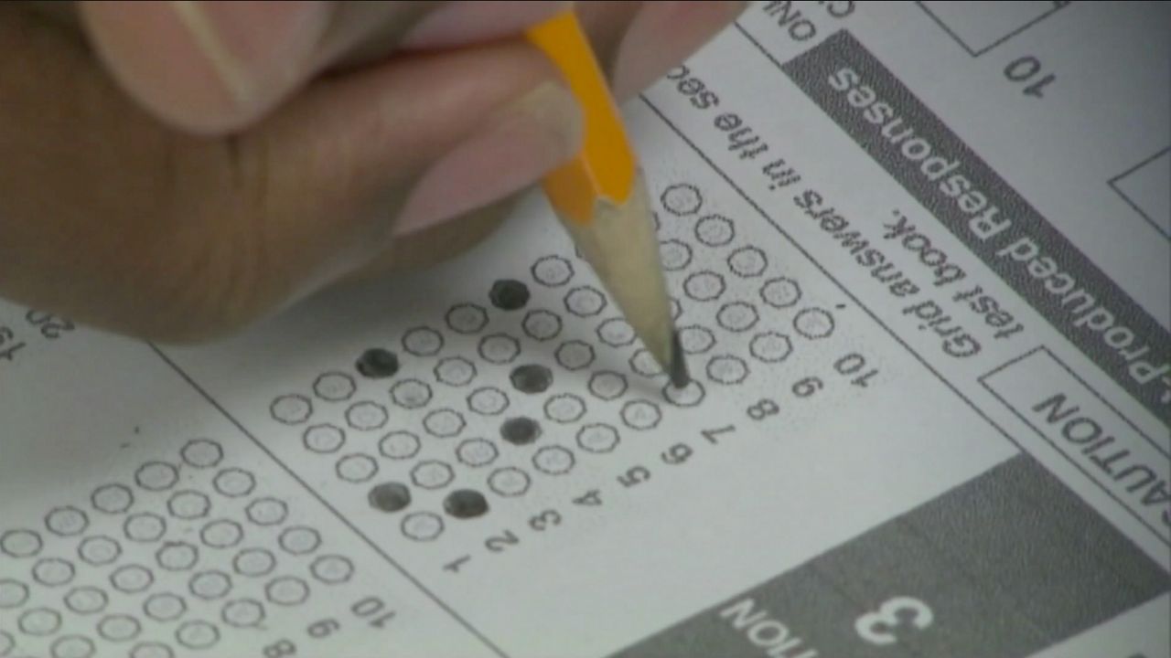 DeSantis signs bill to change Florida student testing