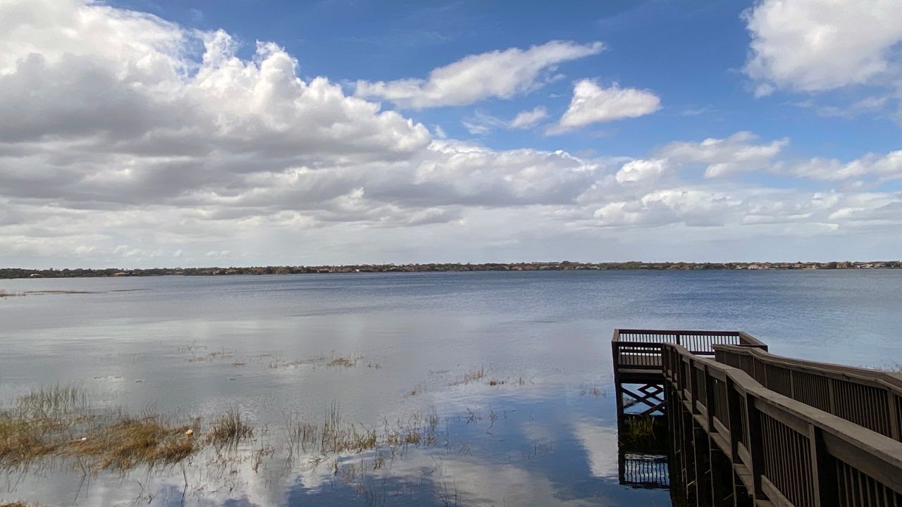It was as calm as a lake on Monday, March 10, 2020, at the Dr. Phillips section of Orlando. (Photo courtesy of Karen Lary, viewer)