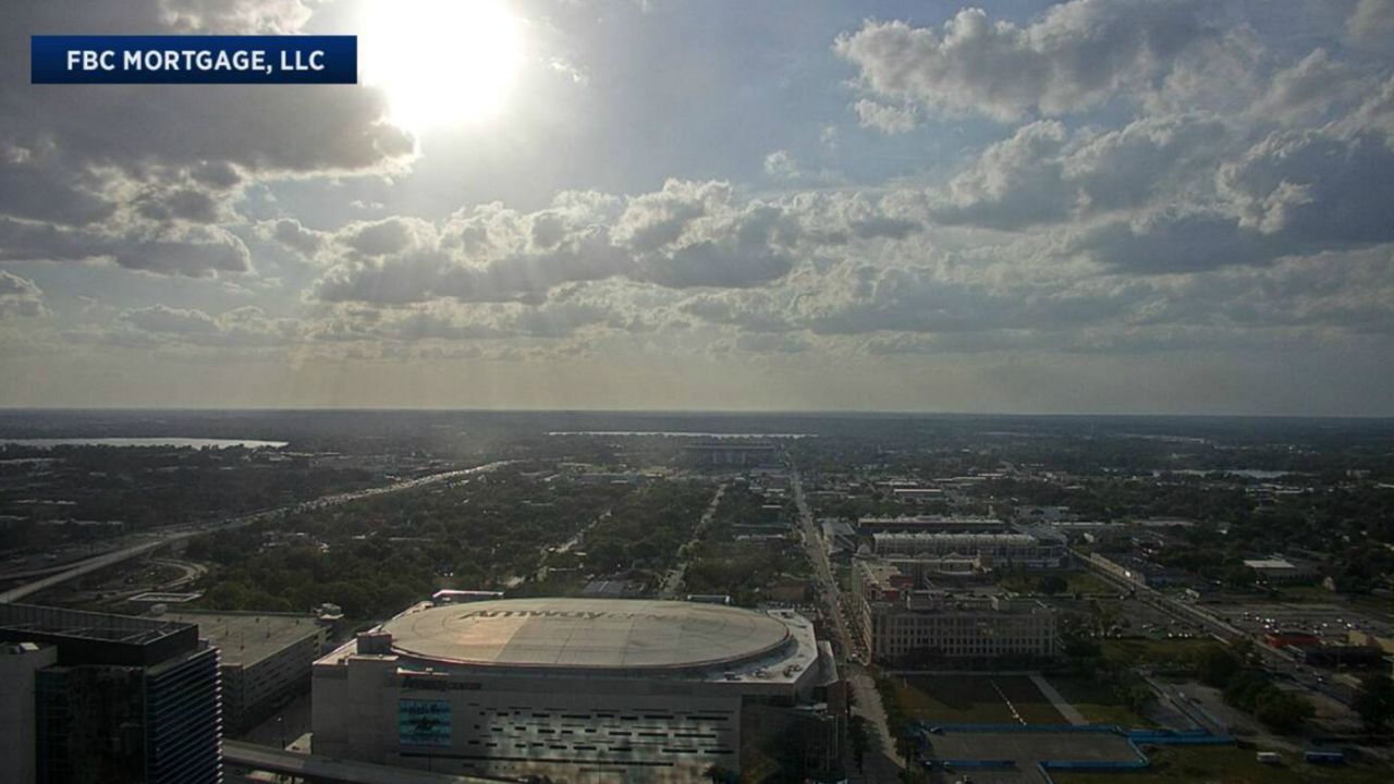 Downtown Orlando hit 90 degrees Wednesday afternoon as temperatures soared across Central Florida. (Sky 13 weather camera)