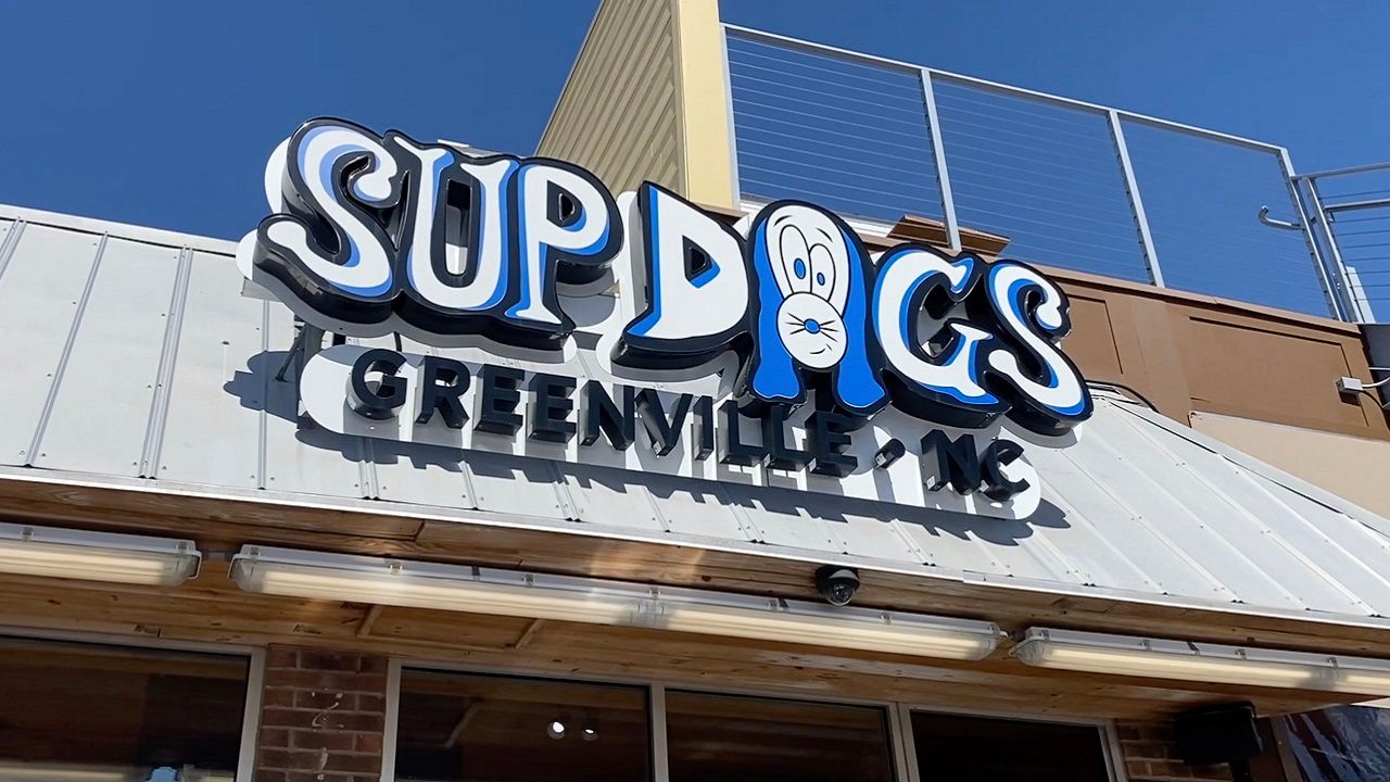 Sup Dogs