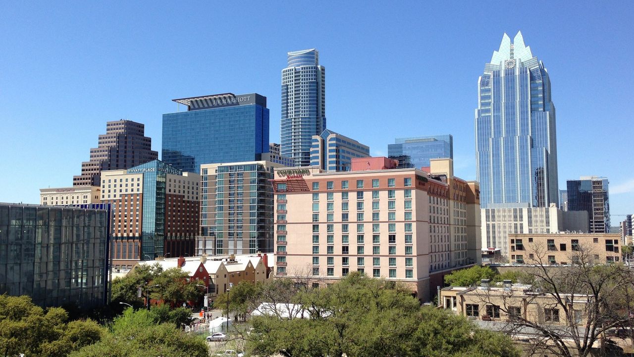 Photo of the Austin skyline (Pixabay)