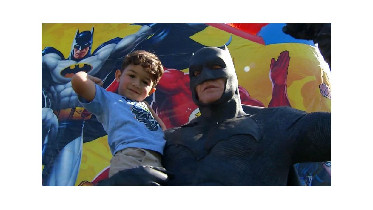 Everyday Hero: His Superpower? Getting Kids to Love Books